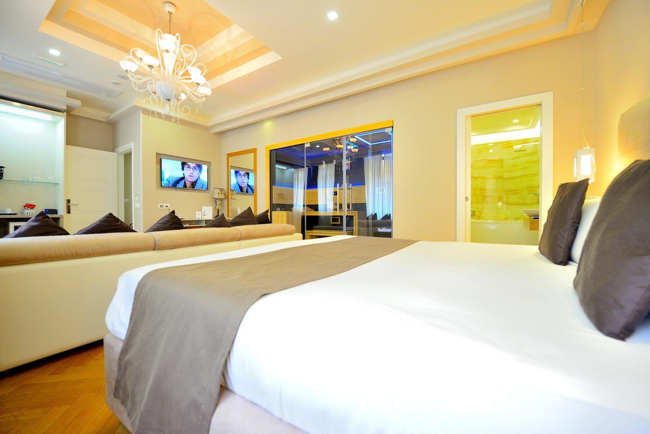 Terrazza Marco Antonio Luxury Suite Рим Екстериор снимка